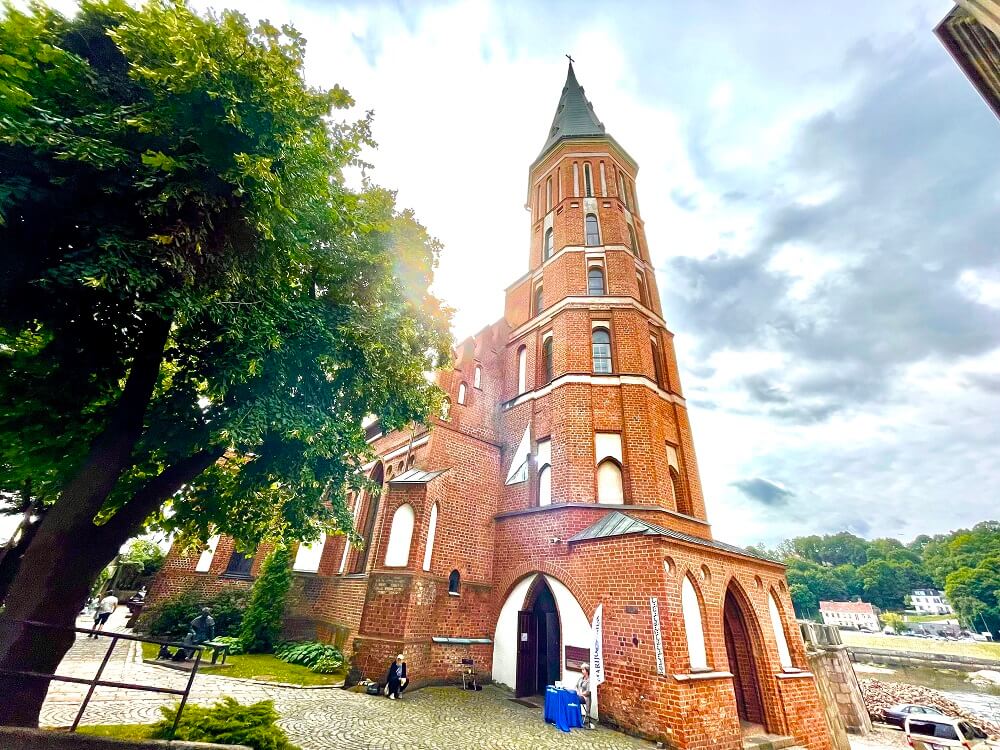 Kauno Švč. Mergelės Marijos Ėmimo į dangų bažnyčia keliones-guru-kaunas