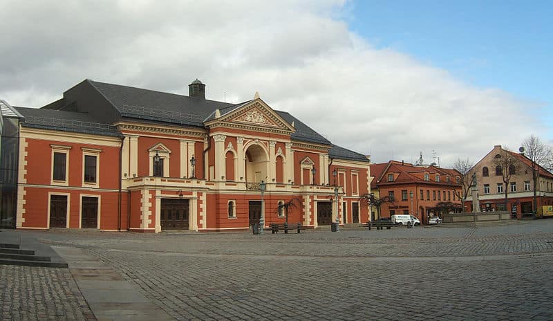 Klaipėdos Teatro aikštė