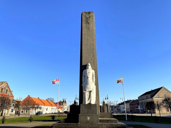 Nepriklausomybės paminklas Rokiškyje-Rokiškis'