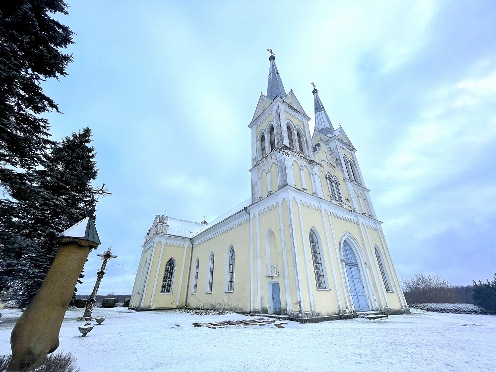 Obelių Šv. Onos bažnyčia