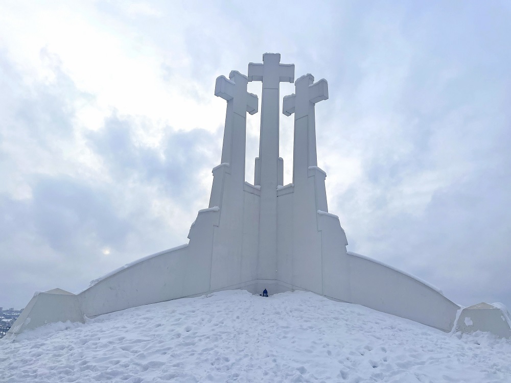 Trijų kryžių paminklas-Vilnius